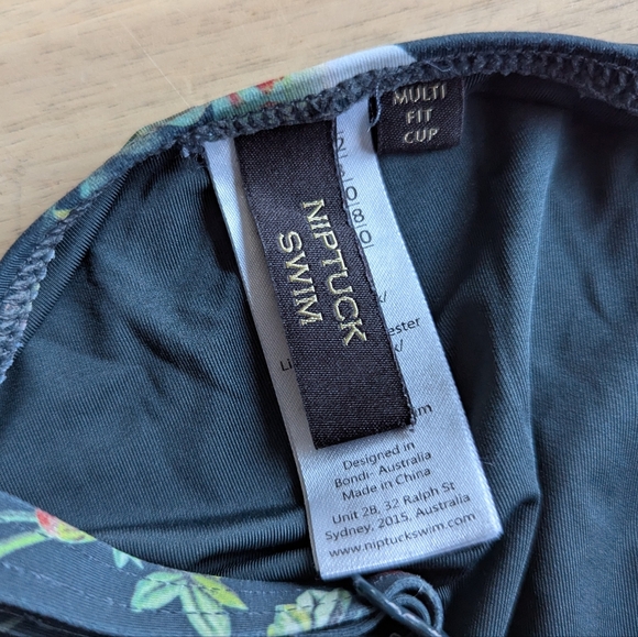 Nip Tuck Swimsuit (Sz 8) - Picture 7 of 8